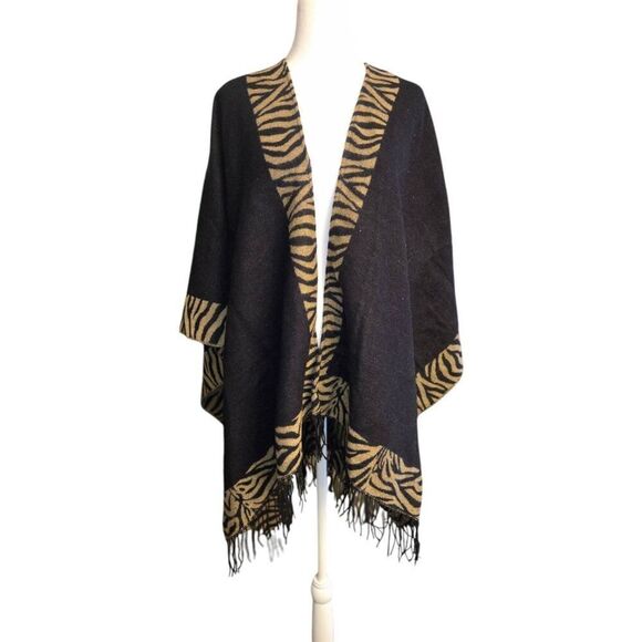 Accessory Street Vintage Women's One Size Reversible Black/Light Brown Cape - Picture 4 of 12